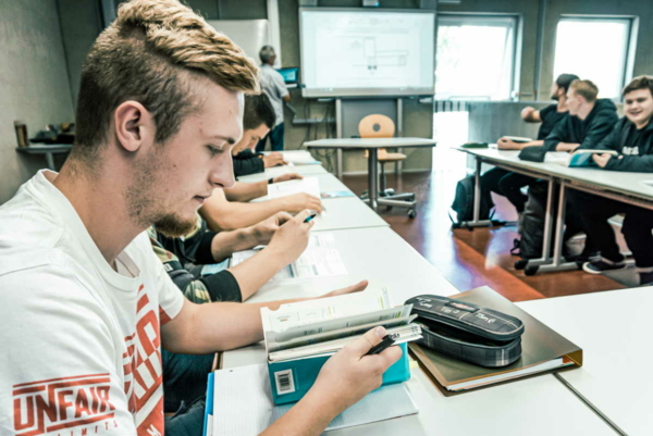 bsz-bs-kfz-dsc2304-beruf-schule-dresden